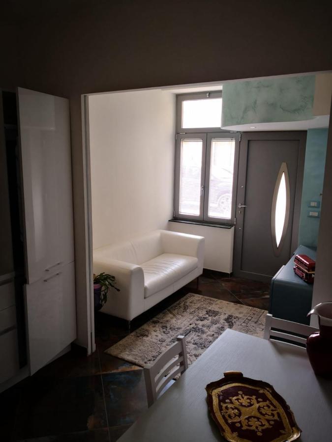 바도 리구레 La Casa Di Valentina 아파트 외부 사진